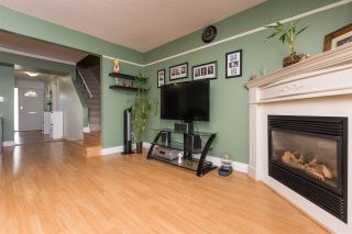 Photo 5: 6 10736 GUILDFORD Drive in Surrey: Guildford Townhouse for sale (North Surrey)  : MLS®# R2287100