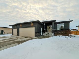 Photo 1: 6 Discovery Cove in Headingley: House for sale : MLS®# 202332039
