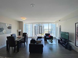 Photo 3: 1305 510 6 Avenue SE in Calgary: Downtown East Village Apartment for sale : MLS®# A2103824