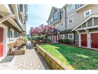 Photo 1: 11 6708 ARCOLA Street in Burnaby: Highgate Townhouse for sale in "Highgate Ridge" (Burnaby South)  : MLS®# V1125314