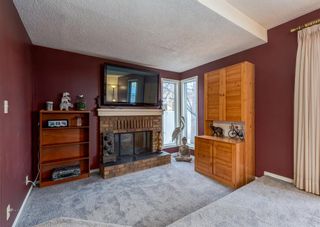 Photo 7: 24 Rivervalley Crescent SE in Calgary: Riverbend Detached for sale : MLS®# A2016291