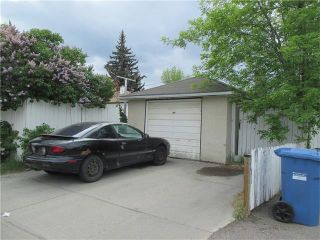 Photo 17: 640 8 Avenue NE in Calgary: Renfrew House for sale : MLS®# C4066207