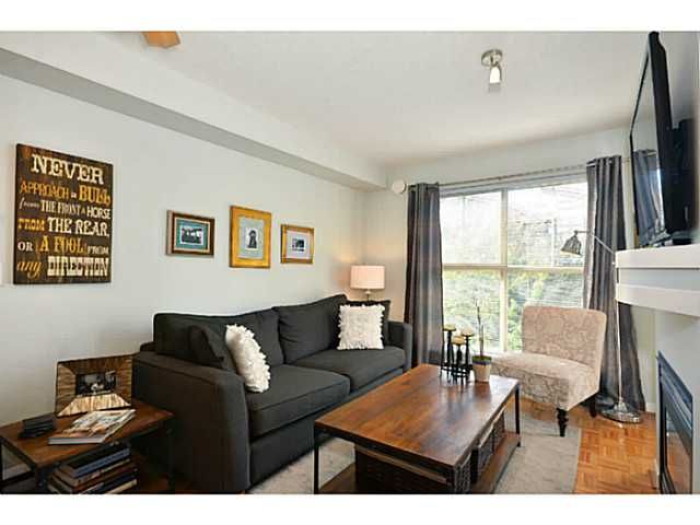 Main Photo: # 311 332 LONSDALE AV in North Vancouver: Lower Lonsdale Condo for sale : MLS®# V1027420