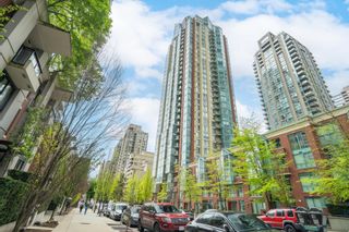 Photo 1: 414 939 HOMER Street in Vancouver: Yaletown Condo for sale in "The Pinnacle" (Vancouver West)  : MLS®# R2775841