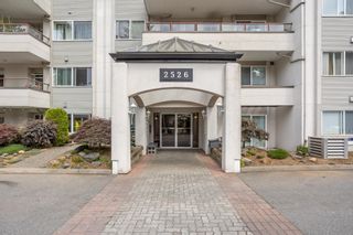 Photo 33: 101 2526 LAKEVIEW Crescent in Abbotsford: Central Abbotsford Condo for sale in "MILLSPRING MANOR" : MLS®# R2816766