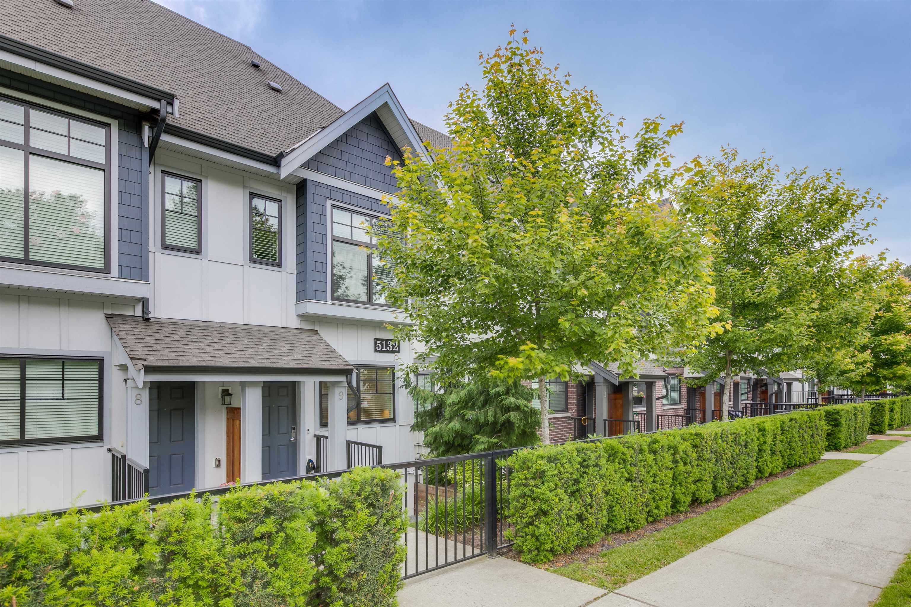 Main Photo: 9 5132 CANADA Way in Burnaby: Burnaby Lake Townhouse for sale in "SAVILE ROW" (Burnaby South)  : MLS®# R2706796