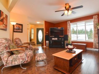 Photo 3: 483 FORESTER Avenue in COMOX: CV Comox (Town of) House for sale (Comox Valley)  : MLS®# 752915