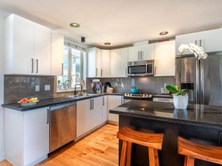 Photo 6: 24 728 W 14TH Street in North Vancouver: Mosquito Creek Townhouse for sale : MLS®# R2873224