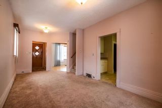 Photo 4: 393 Morley Avenue in Winnipeg: Lord Roberts Residential for sale (1Aw)  : MLS®# 202304457