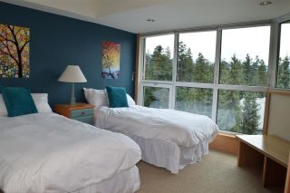 Photo 8: 508 4557 BLACKCOMB Way in Whistler: Benchlands Condo for sale in "LE CHAMOIS" : MLS®# R2012384