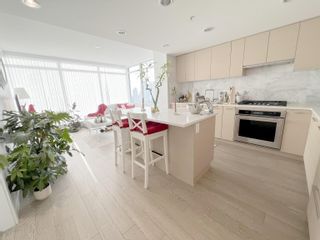 Photo 1: 3303 6700 DUNBLANE Avenue in Burnaby: Metrotown Condo for sale (Burnaby South)  : MLS®# R2781777