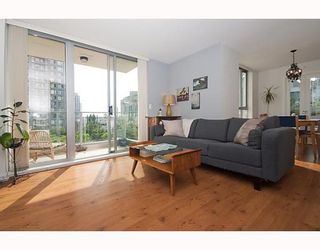 Photo 1: # 408 1225 RICHARDS ST in Vancouver: Downtown VW Condo for sale in "THE EDEN" (Vancouver West)  : MLS®# V778716