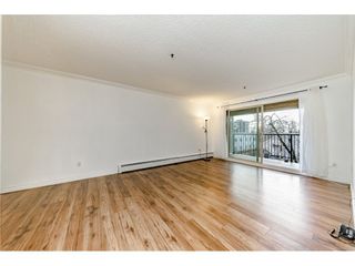 Photo 6: 405 715 ROYAL Avenue in New Westminster: Uptown NW Condo for sale in "Vista Royale" : MLS®# R2328335