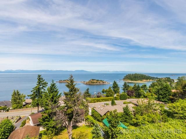 Main Photo: 3864 Gulfview Drive in Nanaimo: House for sale : MLS®# 460719