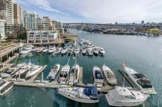 Photo 18: 501 1012 BEACH Avenue in Vancouver: Yaletown Condo for sale in "1000 BEACH" (Vancouver West)  : MLS®# R2377909