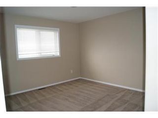 Photo 5: 433B Brookyn Crescent: Warman Duplex for sale (Saskatoon NW)  : MLS®# 402802
