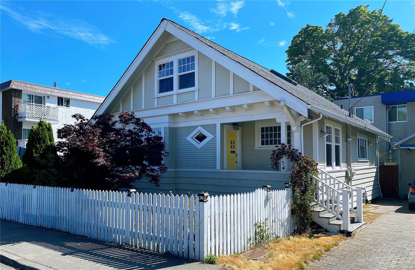 Main Photo: 54 Prideaux St in Nanaimo: Na Old City House for sale : MLS®# 937109