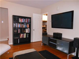 Photo 8: 6 HAVERHILL Road SW in CALGARY: Haysboro Residential Detached Single Family for sale (Calgary)  : MLS®# C3601271