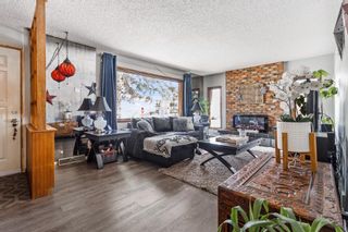 Photo 5: 604 84 Avenue SW in Calgary: Haysboro Detached for sale : MLS®# A1212646