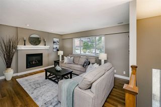 Photo 2: 915 SPENCE Avenue in Coquitlam: Coquitlam West House for sale : MLS®# R2397875