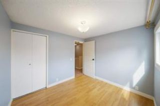 Photo 12: 4307 4A Avenue SE in Calgary: Forest Heights Row/Townhouse for sale : MLS®# A1175785