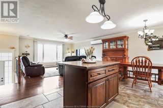 Photo 8: 21 Chad CRES in Salisbury: House for sale : MLS®# M159059