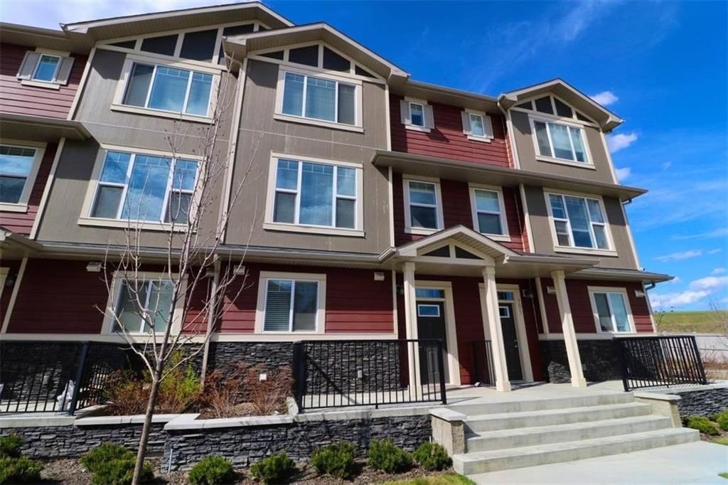 Main Photo: 153 PANATELLA Square NW in Calgary: Panorama Hills Row/Townhouse for sale : MLS®# C4305575