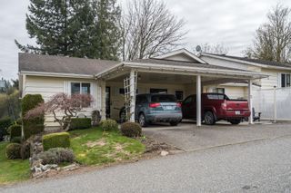 Photo 2: 6 3292 ELMWOOD Drive in Abbotsford: Abbotsford East Townhouse for sale in "Sequestra Estates" : MLS®# R2866356
