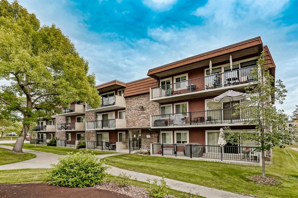 Main Photo: 14A 231 Heritage Drive SE in Calgary: Acadia Apartment for sale : MLS®# A2078508