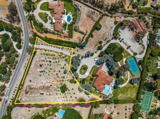 Main Photo: Property for sale: 18220 Via de Fortuna (lot) in Rancho Santa Fe