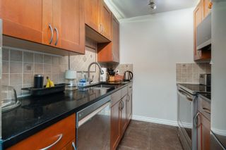 Photo 8: 1403 1060 ALBERNI Street in Vancouver: West End VW Condo for sale in "The Carlyle" (Vancouver West)  : MLS®# R2835367