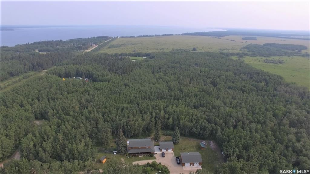 Main Photo: Green Acres Acreage in Parkdale: Residential for sale (Parkdale Rm No. 498)  : MLS®# SK927553