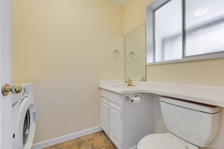 Photo 17: 3389 FLAGSTAFF PLACE in Vancouver: Champlain Heights Townhouse for sale (Vancouver East)  : MLS®# R2407655
