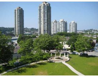 Photo 9: 404 2138 MADISON Avenue in Burnaby: Brentwood Park Condo for sale in "RENAISSANCE MOSAIC" (Burnaby North)  : MLS®# V772409