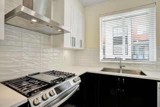 Photo 15: 7 18887 72A Avenue in Surrey: Clayton Townhouse for sale in "THE CORNER'S" (Cloverdale)  : MLS®# R2779542