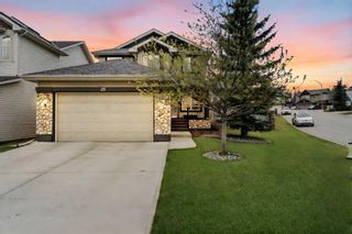 Photo 1: 25 Panamount Rise NW in Calgary: Panorama Hills Detached for sale : MLS®# A2130885