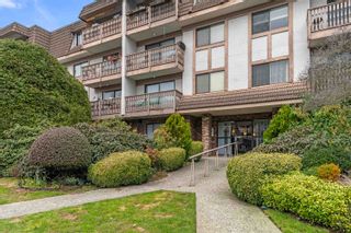 Photo 16: 311 236 W 2ND Street in North Vancouver: Lower Lonsdale Condo for sale in "Cragmont Place" : MLS®# R2849262