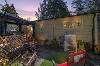Photo 32: 37 2500 Florence Lake Rd in Langford: La Langford Proper Manufactured Home for sale : MLS®# 855069
