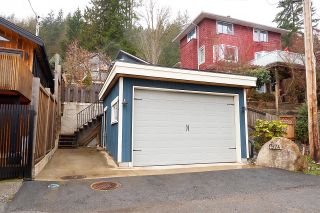 Photo 30: 1974 CLIFFWOOD Road in North Vancouver: Deep Cove House for sale : MLS®# R2669671