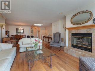 Photo 3: 533 Marine View in Cobble Hill: House for sale : MLS®# 960640