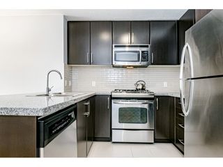 Photo 4: 2702 660 NOOTKA Way in Port Moody: Port Moody Centre Condo for sale in "NAHANNI" : MLS®# R2435006