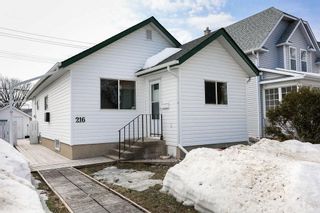 Photo 2: 216 Yale Avenue West in Winnipeg: West Transcona Residential for sale (3L)  : MLS®# 202207023