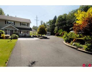Photo 8: 14116 59A AV in Surrey: House for sale : MLS®# F2827321