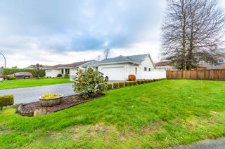 Photo 4: 7500 SAPPHIRE Drive in Chilliwack: Sardis West Vedder Rd House for sale (Sardis)  : MLS®# R2637716