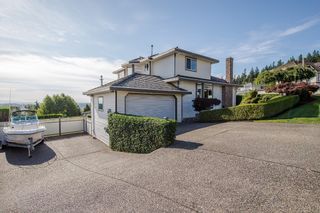 Photo 3: 670 CLEARWATER Way in Coquitlam: Coquitlam East House for sale in "Lombard Village- Riverview" : MLS®# R2218668