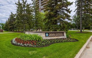 Photo 2: 201 200 Tuxedo Avenue in Winnipeg: Tuxedo Condominium for sale (1E)  : MLS®# 202221414