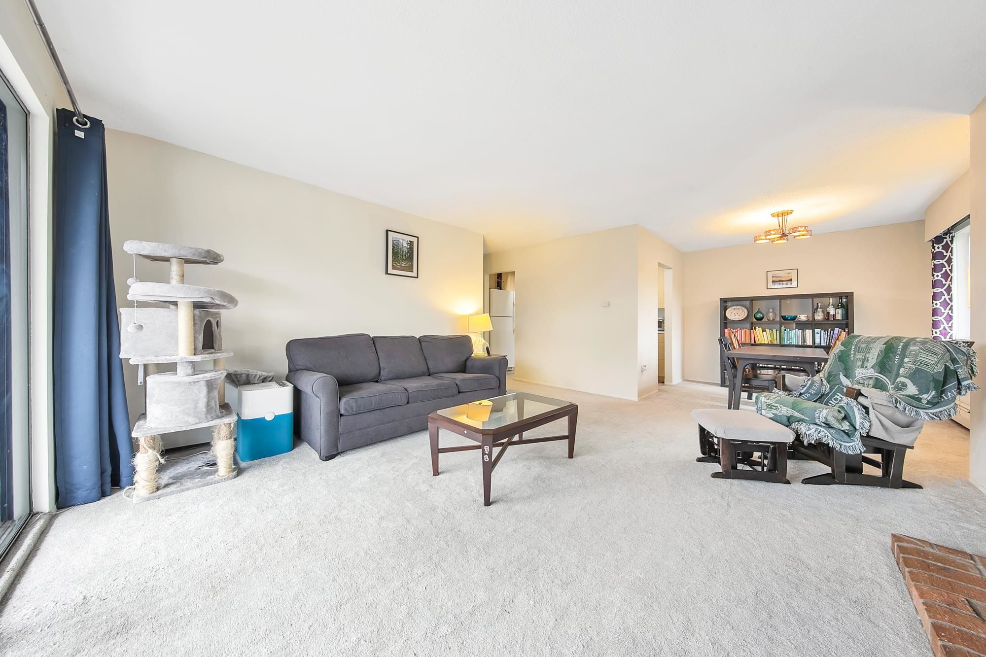 Main Photo: 304 2320 TRINITY Street in Vancouver: Hastings Condo for sale in "TRINITY MANOR" (Vancouver East)  : MLS®# R2651116