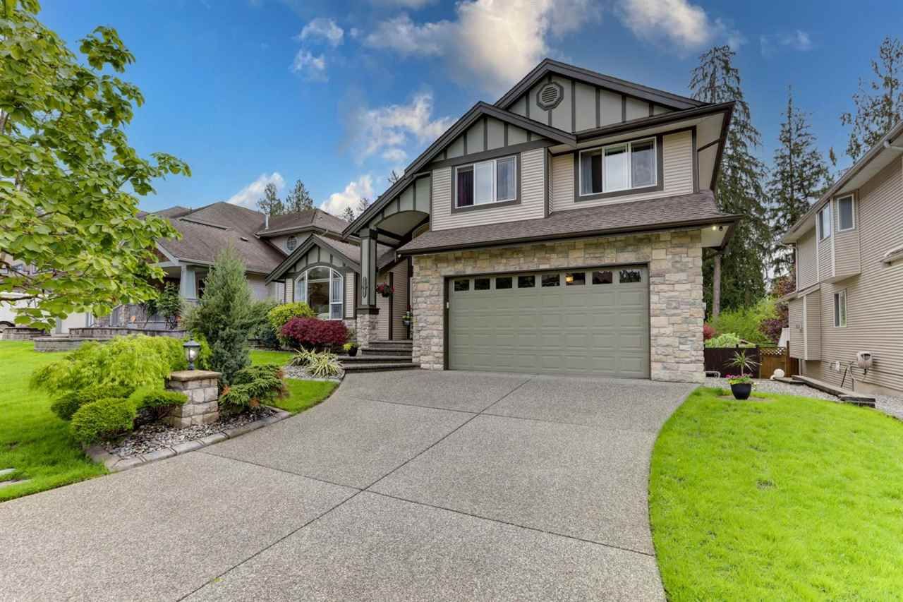 Main Photo: 22742 HOLYROOD Avenue in Maple Ridge: East Central House for sale in "GREYSTONE" : MLS®# R2582218
