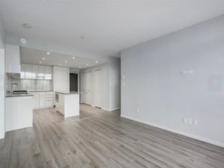 Photo 3: 1505 6638 DUNBLANE Avenue in Burnaby: Metrotown Condo for sale (Burnaby South)  : MLS®# R2701513