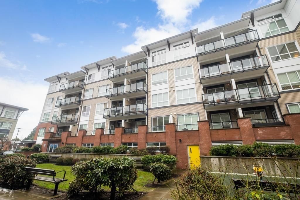Main Photo: 410 6468 195A Street in Surrey: Clayton Condo for sale (Cloverdale)  : MLS®# R2649095